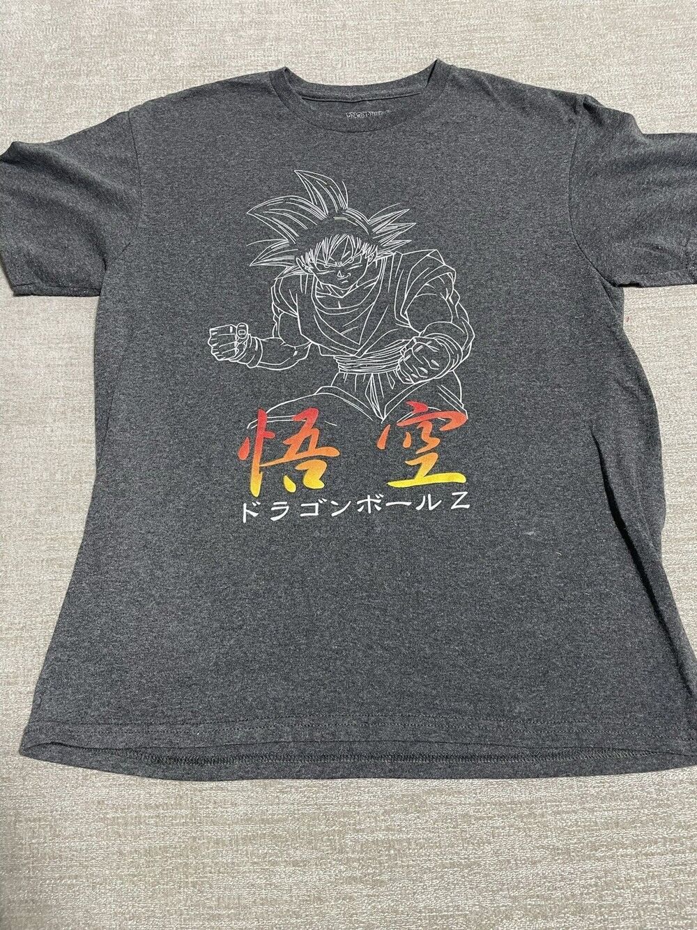 Dragon Ball Z Goku T-Shirt Adult’s Medium M Gray Graphic 100% Cotton